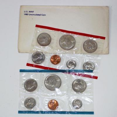 U.S. MINT 1980 Uncirculated Coin Set in Original Envelope #501-14