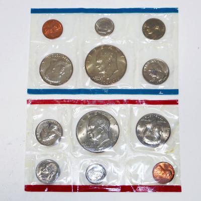U.S. MINT 1975 Uncirculated Coin Set in Original Envelope #501-11