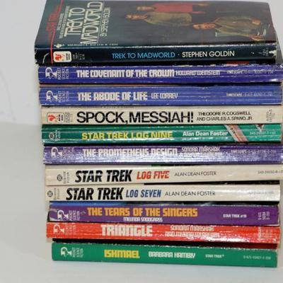 Star Trek Books Collection - Lot of 35 - Vintage Books