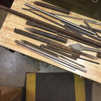 Lot - 208  Box With Chisels