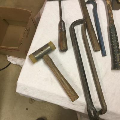 Lot - 150  Hammers and Hatchets
