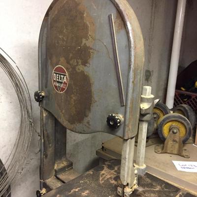 Lot - 123  Delta Band Saw with Extra Blades