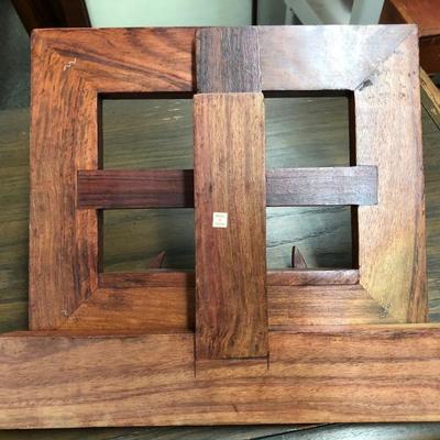 Made in India wood Stand (Item 3014)