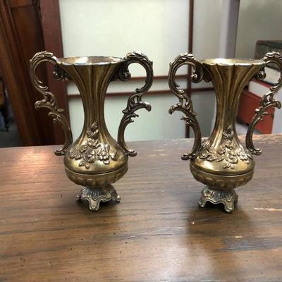 Pair of made in Italy Vase (Item 3031)
