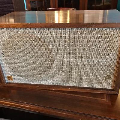 Lot 222- Vintage AR-2A Speaker