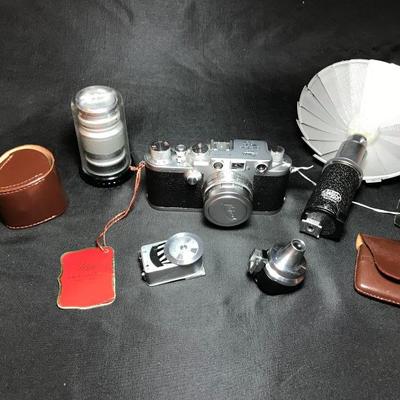 Lot 225- Vintage Leica IIF Camera NR566213
