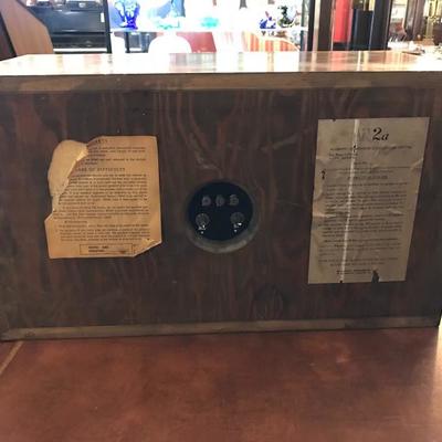 Lot 222- Vintage AR-2A Speaker