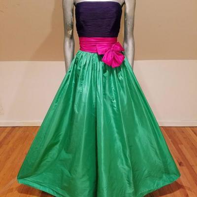 Vtg Haute Couture Rare Nina Ricci Paris $7,600 Red Carpet Gown