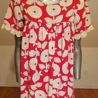 Vtg Lord&Taylor hand painted dress eyelet