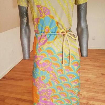 Vtg 1960's Floral silk screened print wiggle dress piped belt acetate 