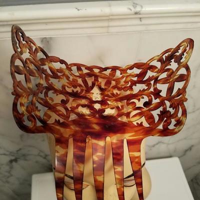 Vtg 1920 very Large Celluloid Mantilla Peineta Hair Comb