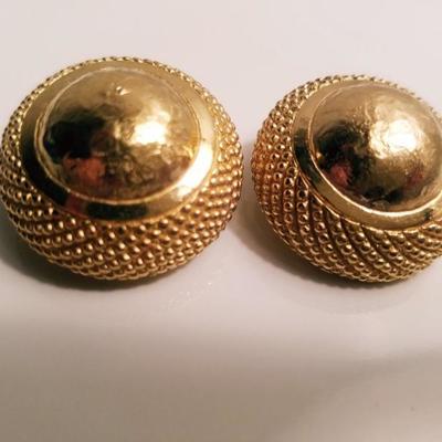 Vtg Christian Dior Gold Nubby Hammered Texture button dome Clip Earrings