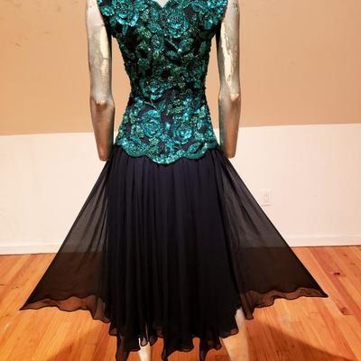 Vtg Oleg Cassini Emerald embellished chiffon high low fluid dress