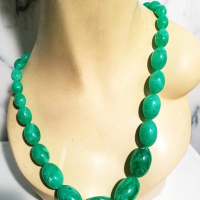 Vtg 1940's Celluloid Necklace green spring beads brass closure