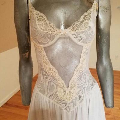 Vtg basque Slip Longline lace w/underwire lace bra fluid skirt