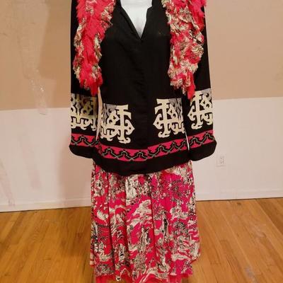 Vtg Asian Inspired Silk Crepe skirt Jacket & scarf printed Ensemble 