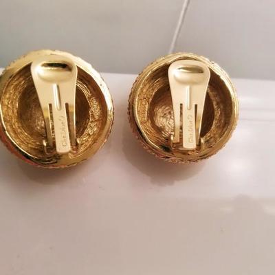 Vtg Christian Dior Gold Nubby Hammered Texture button dome Clip Earrings