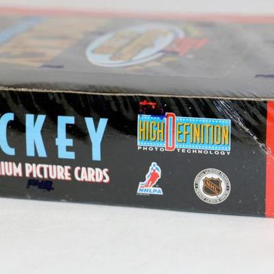 1993 TOPPS Stadium Club Premium Cards Factory Sealed Pack #522-40