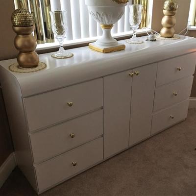 White contemporary buffet including all decor & contents