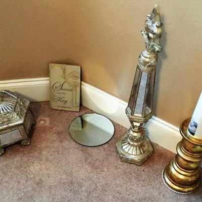 Tall, slim pine lot with other great decorative items 