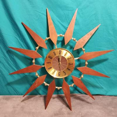 Vintage Mid Century Elgin Sunburst Starburst Wall Clock Lot #13-053