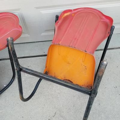 Pair of Matching Vintage Metal Outdoor Patio Armed Tulip Chairs Lot #13-005