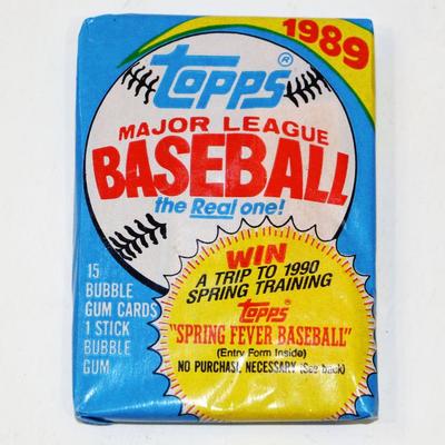 1989 TOPPS Major League BASEBALL CARDS Lot of 50 Wax Packs #529-53