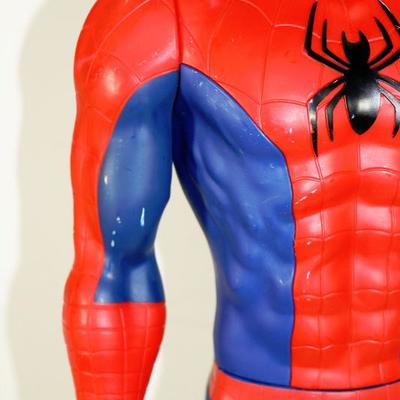 Exclusive 2014 Marvel & Hasbro Spider-Man Action Figure 31