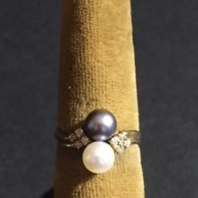 14K, Pearl & South Seas Pearl Trio (earrings, necklace & ring)- 11.04 grams