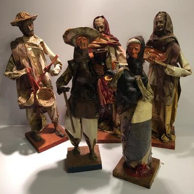 Vintage Papwe Mache Figures