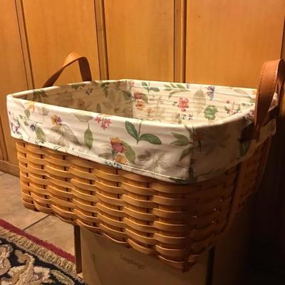 Large Longaberger basket with liner