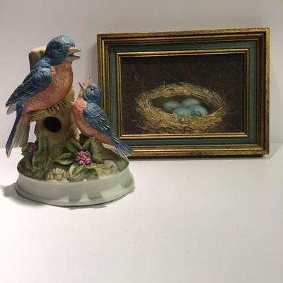Gotham Robin music box with Robins nest framed painting. 