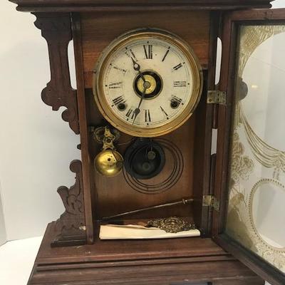 Vintage Standing Mantle Clock