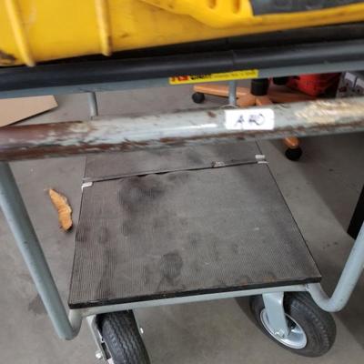 Industrial Rolling Work Cart