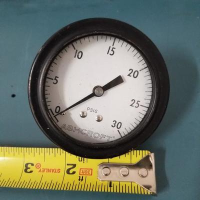 Ashcroft 30 PSI Gauge Reader