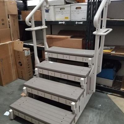 Pool or Extention Steps