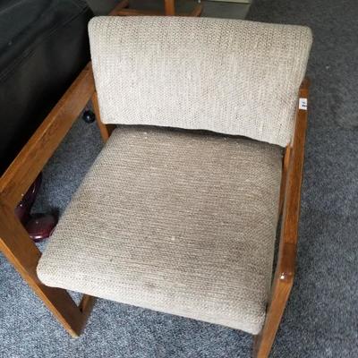 Armed Fabric Chair B-4