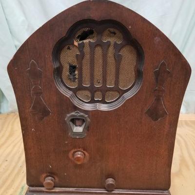 Original Cathedral Vintage Tube Radio Clarion Jr.  