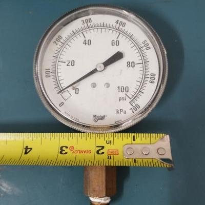 Marshall Town 100 PSI Gauge Meter A-51