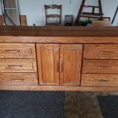 Oak Oblong Dresser 