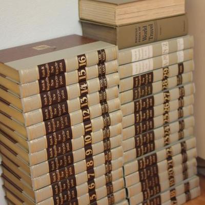 Lot 60: Encyclopedia Set