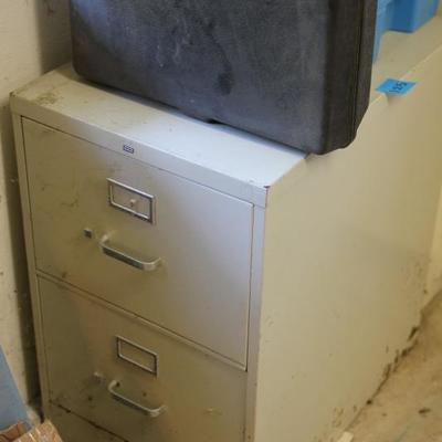 Lot 125: Filing Cabinet & Snow Chains