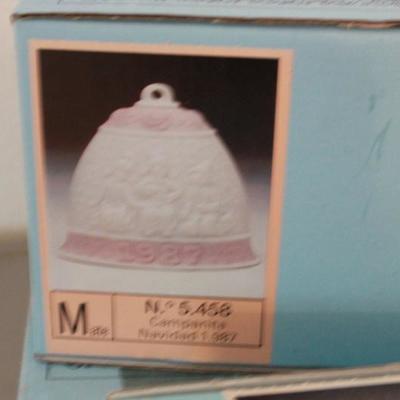 Lot 8: Five Lladro Collectible Bells 1987-1991