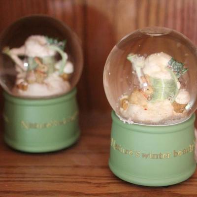 Lot 35: Matching Pair of Collectible Bunny Snow-globes