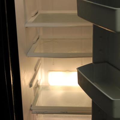 Lot 91: Kenmore Black Refrigerator