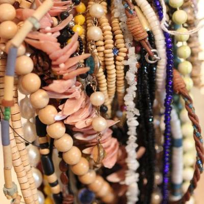 Lot 151: Jewelry - HUGE lot of Necklaces