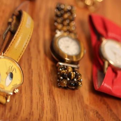 Lot 154: Watch Lot