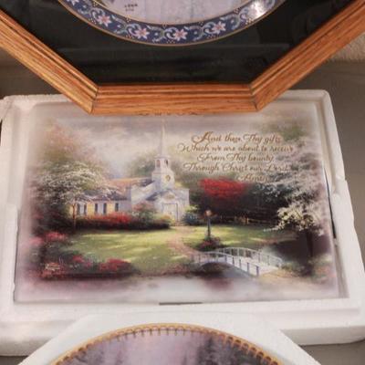 Lot 2: 5 Piece Collectible Plates