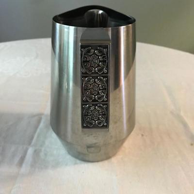 Lot 16 - Stainless Serving Pieces