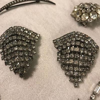 Lot 87 - Crystal and Sterling Jewelry